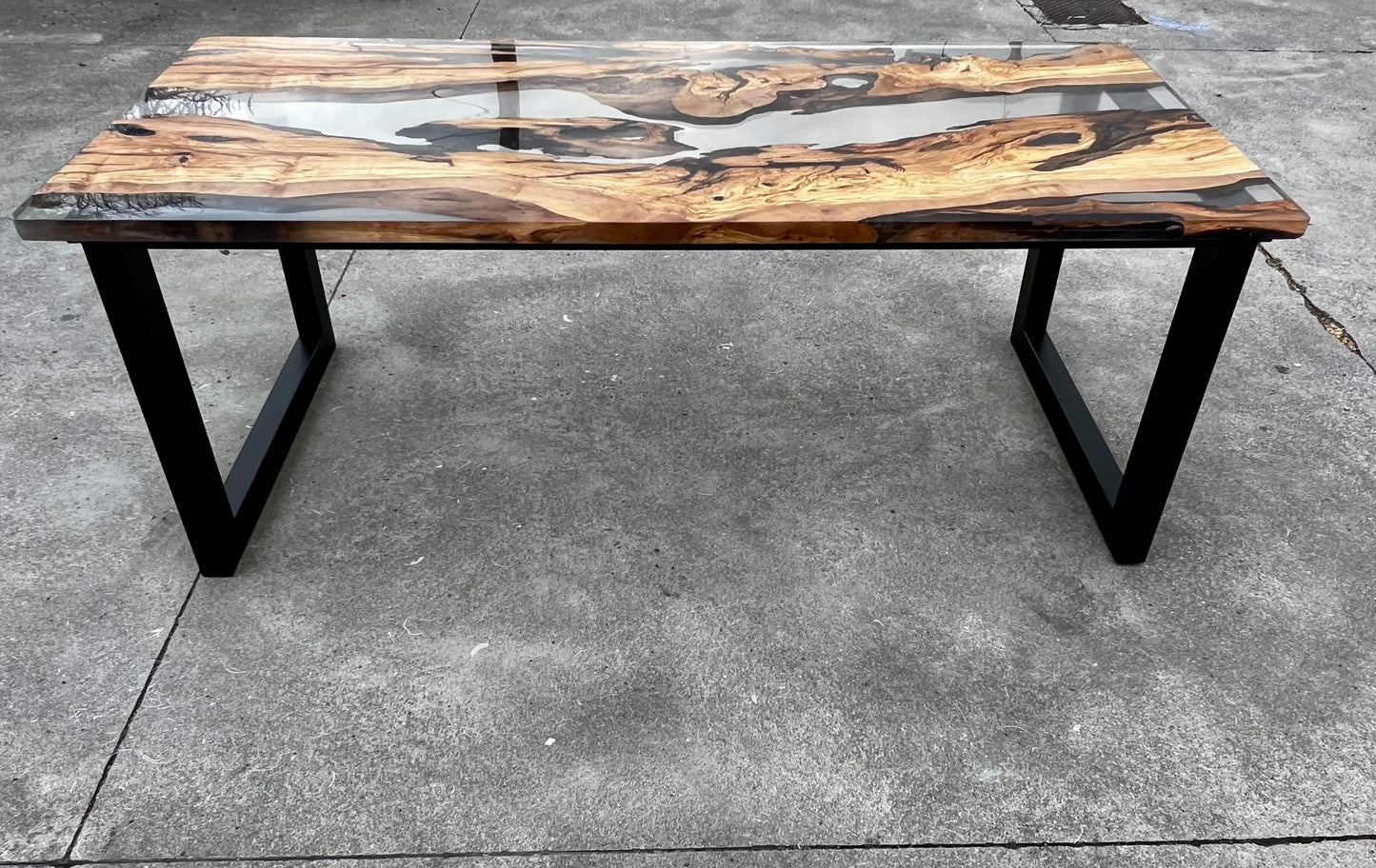 Studio - Scrivania in legno e resina