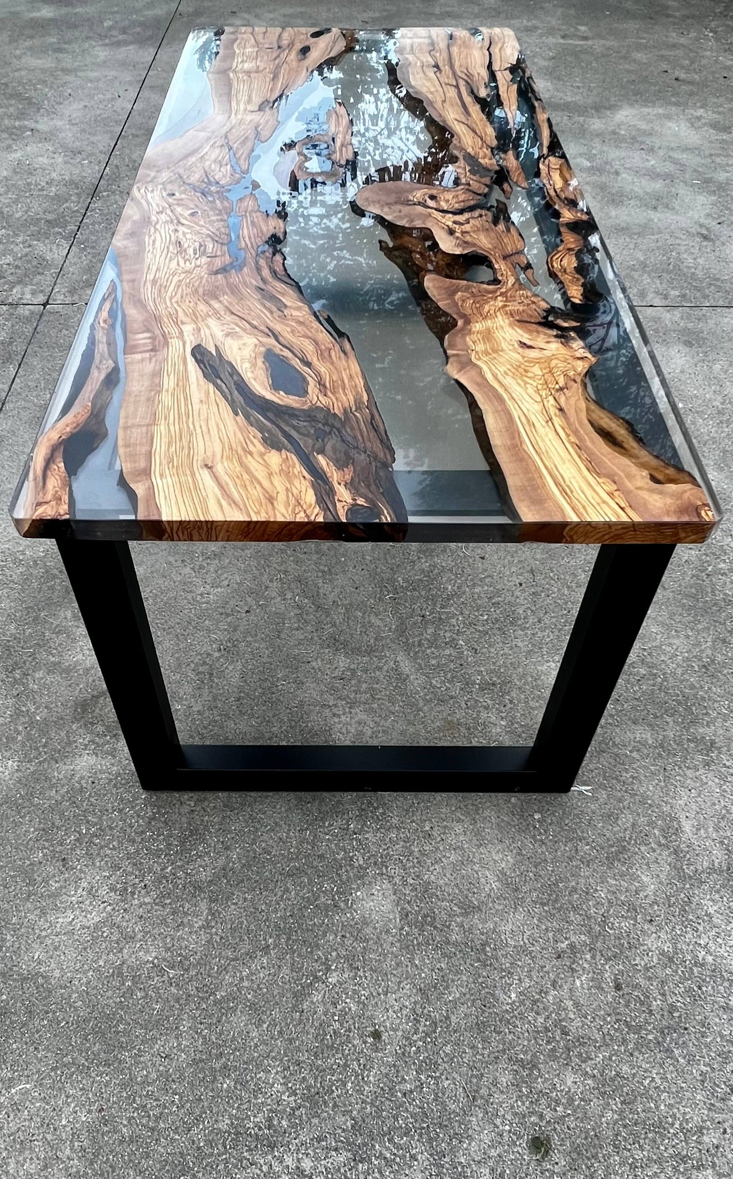 Studio - Scrivania in legno e resina