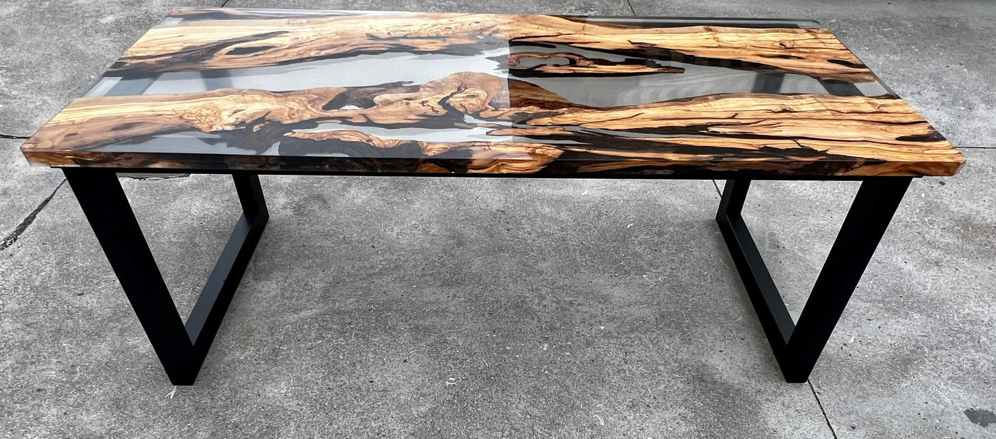 Studio - Scrivania in legno e resina