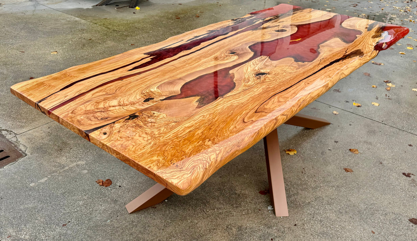 Rubio - Tavolo in legno e resina