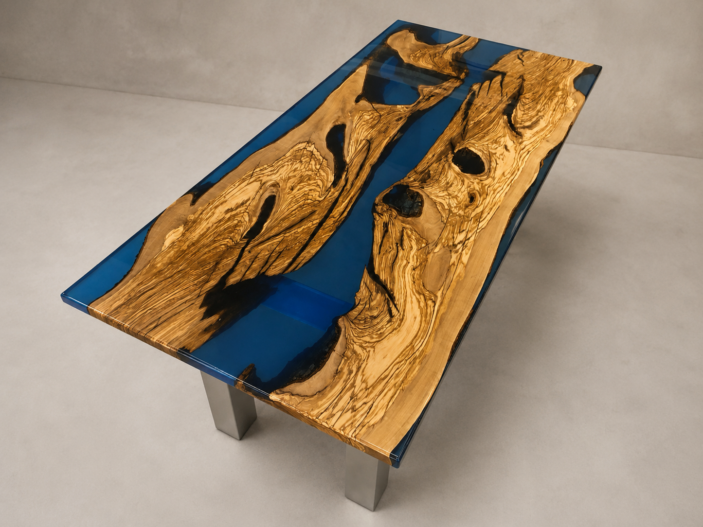 Crystal - Tavolo in legno e resina
