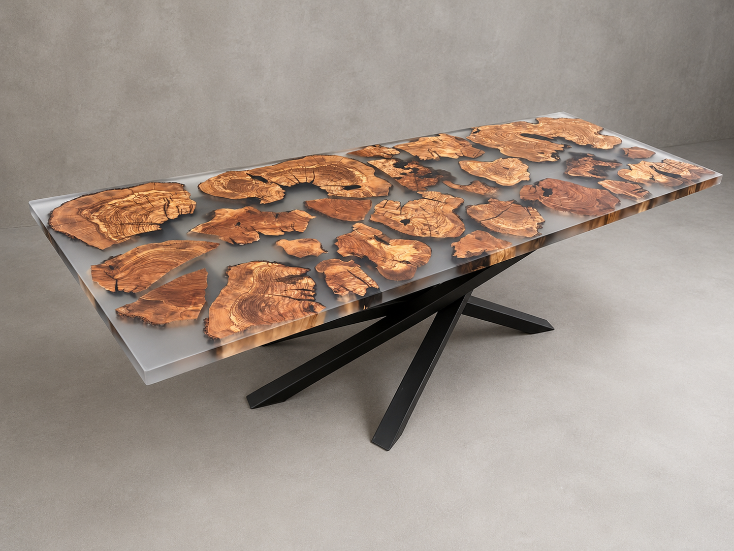 Fragma Satin - Tavolo in frammenti di ulivo e resina satinata