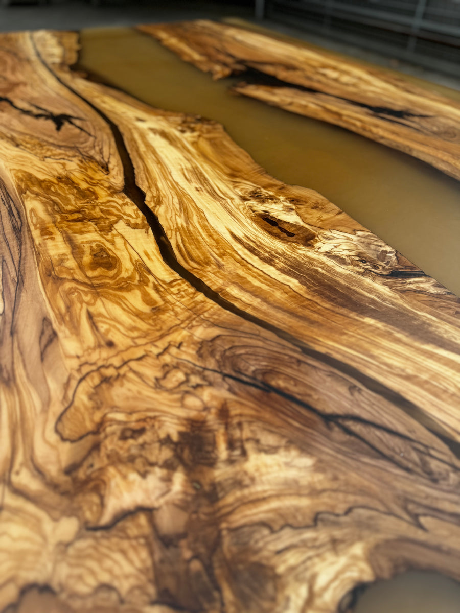 Resina e legno Hood