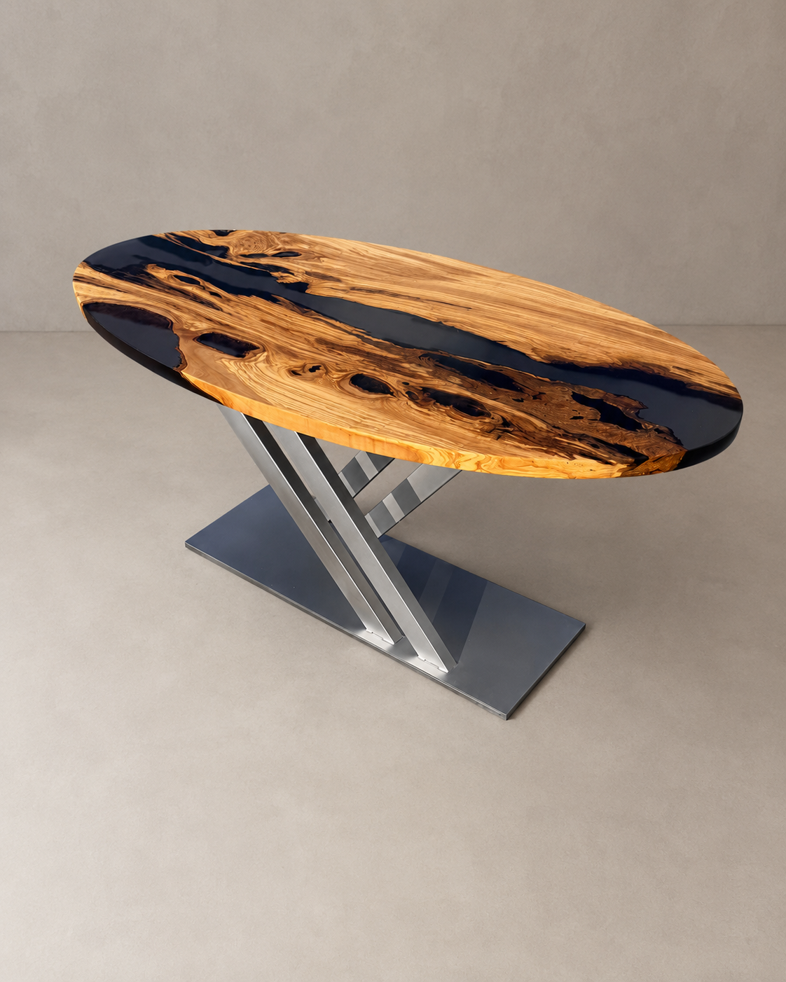 Aura - Tavolo da pranzo ovale in legno e resina epossidica