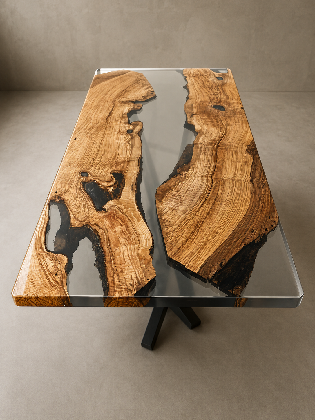 Senna - Tavolo da pranzo in legno e resina