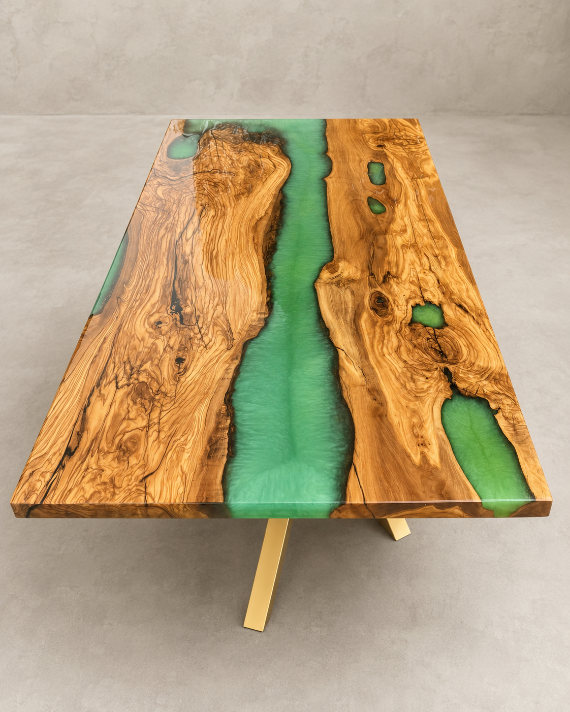 Verdana - Tavolo in legno di uliva e resina verde mica powder