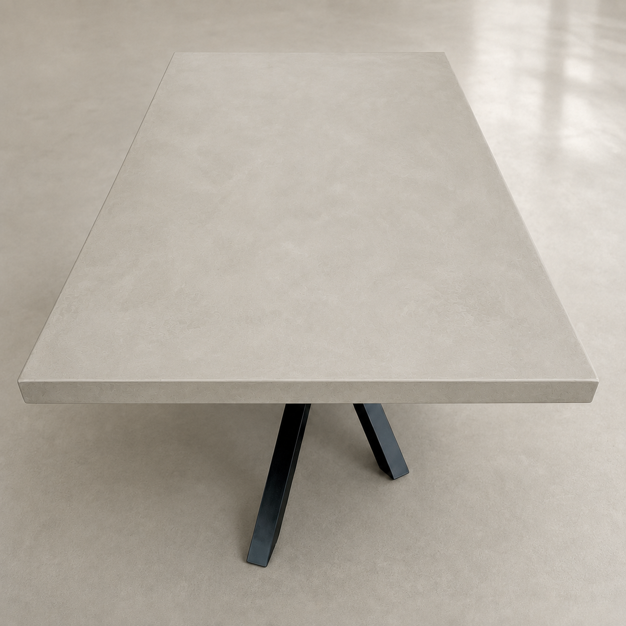 Mat - Tavolo in microcemento grigio calce