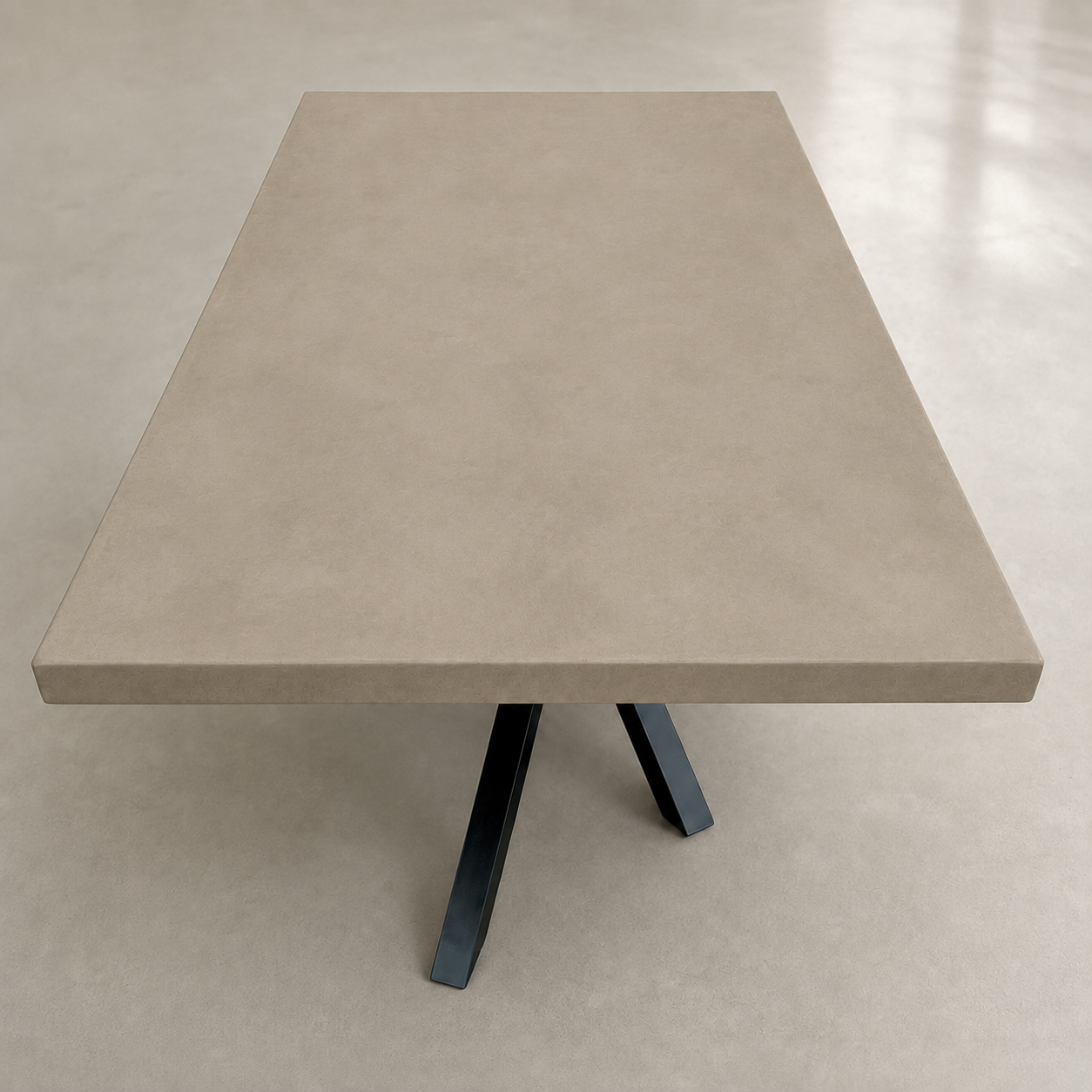 Mat - Tavolo in microcemento taupe