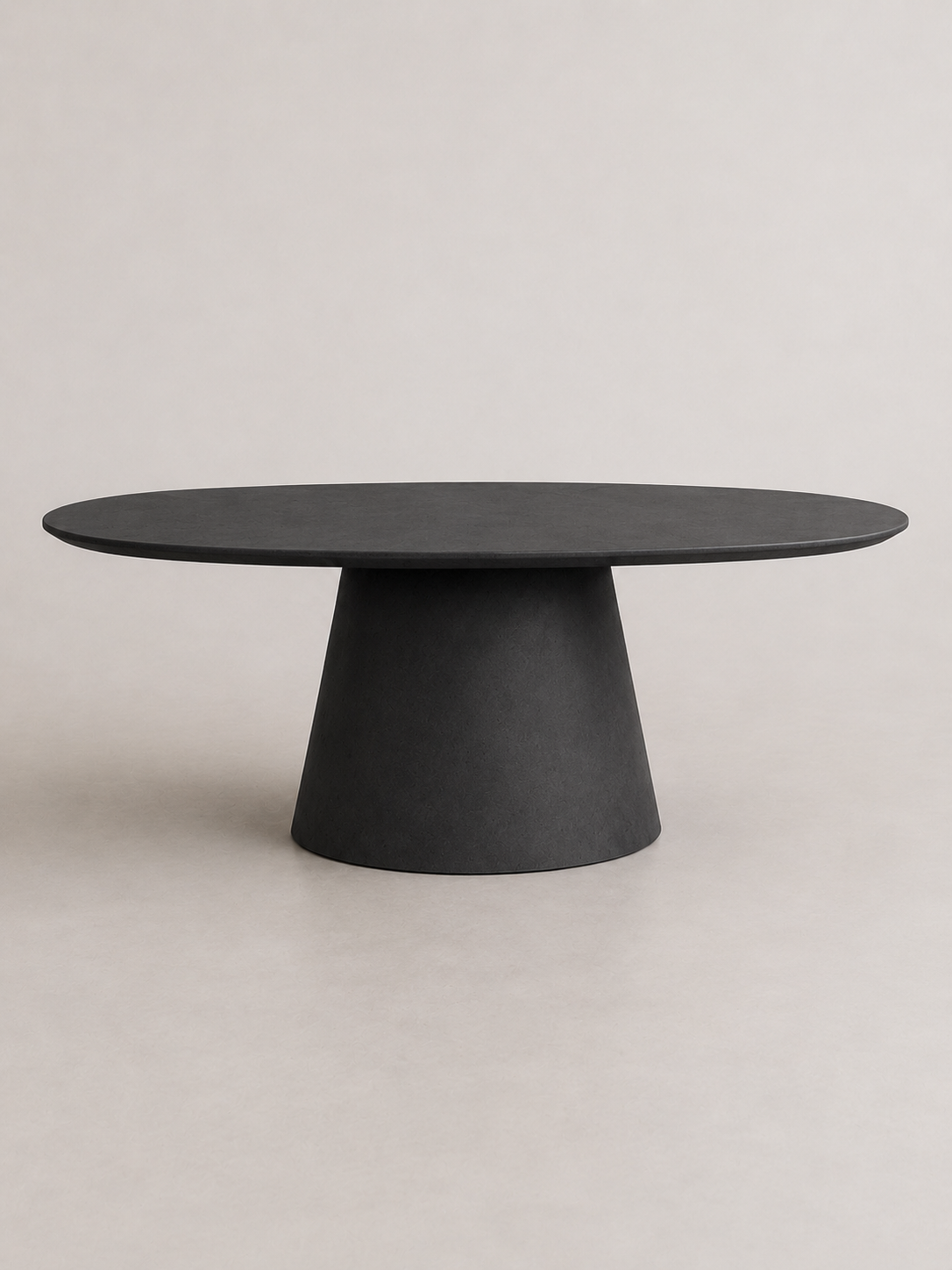 Evo - Tavolo ovale in microcemento nero grafite